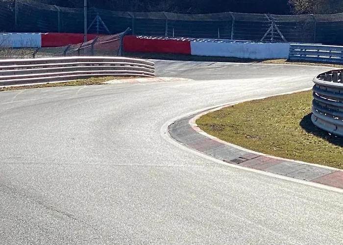 Apartment Nordschleife In Adenau * אדנאו